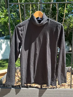 J.Crew Women’s 100% Cotton Black Long Sleeve Tissue Weight Turtleneck Size M thumbnail 1
