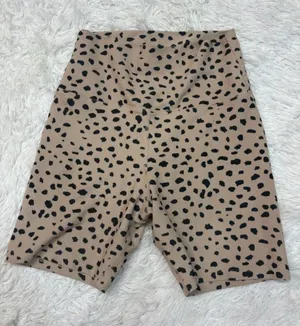Beach riot High-Waist Beige & Black Cheetah Print Bike Shorts thumbnail 1