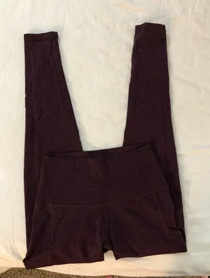 Aerie Chill Play Move red leggings with pockets Size Small thumbnail 1