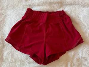 Lululemon Hotty Hot Shorts 2.5" thumbnail 1