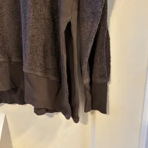 Aerie Oversized Sherpa Fleece Pullover Sweatshirt Women's Small‎ Brown thumbnail 8