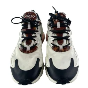 NIKE Air Max 270 React Women's White Black Low Top Athletic Sneakers Shoes 8.5 thumbnail 2