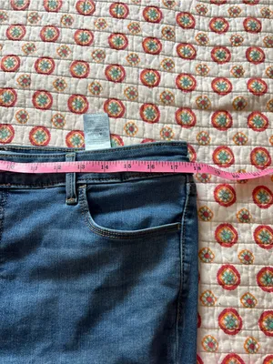 Denizen Levi’s High Rise Ankle Straight Jeans size 14 thumbnail 4