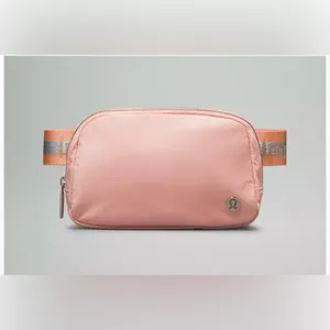 NWT Lululemon Everywhere Belt Bag 1L Pink Mist Silver Logo thumbnail 3