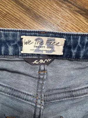 CRVY Free People We The Free Denim shorts Features thumbnail 7