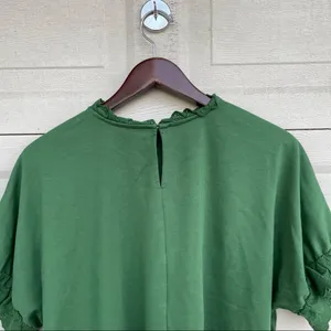 Ann Taylor Womens Shirt Green Knit Blouse Eyelet Lace Trim Short Sleeve Large thumbnail 5