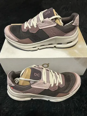 ON CLOUDNOVA Rift pebbe grape athletic training running shoes sneakers Sz 9 new thumbnail 1