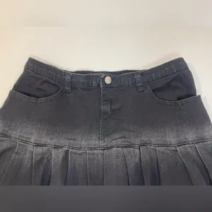 I.AM.GIA Women’s Vintage Black Pleated‎ Skater Skirt Size S thumbnail 2