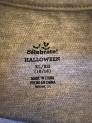Halloween Graphic Long Sleeve Tee Shirt Gray Size XL thumbnail 6