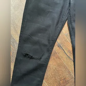 Hudson Jeans Nico Mid-Rise Super Skinny in Black Black thumbnail 4