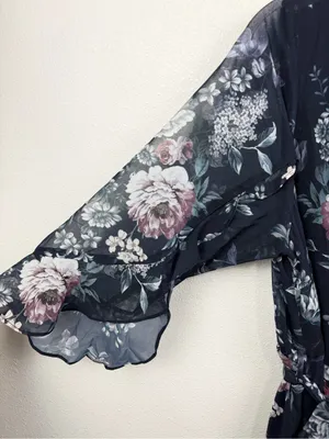City Chic NWT Mysterious Navy Ruffle V-Neck Floral Flowy Maxi Dress Size 18 thumbnail 4