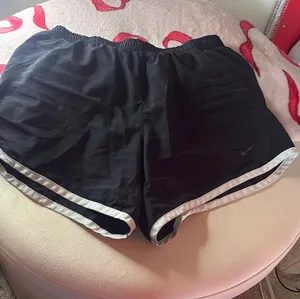 Nike Running Shorts thumbnail 1