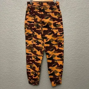 Loose Zip Camo Jeans thumbnail 3