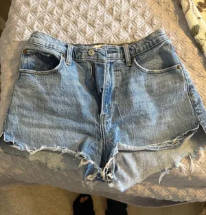 Abercrombie and Fitch Jean Shorts thumbnail 1