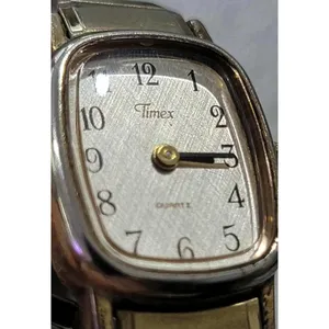Vintage Timex‎ Quartz Women's Gold Tone Analog Watch Expansion Band thumbnail 3