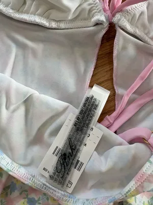Frankie’s bikinis top thumbnail 4