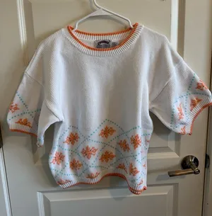 Vintage Cambridge Dry Goods White Decorative Short Sleeve Sweater thumbnail 1