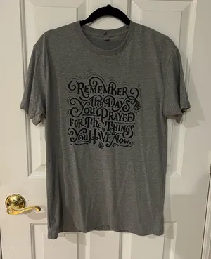 Tee Gray Size M thumbnail 1