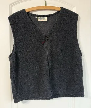 Vintage Kelly Sport Yukon Fleece Vest Women’s Medium Gray Zip‎ Up Made in Canada thumbnail 1