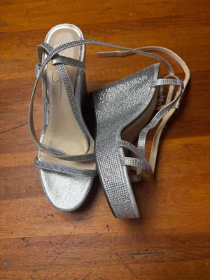 Elegant Silver Rhinestone Women's Strappy Heeled Sandals thumbnail 2