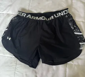 Under Armour Shorts thumbnail 1