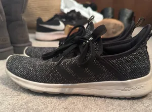 Adidas Sneakers thumbnail 2