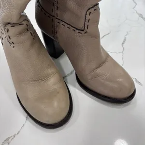 Tory Burch Boots Womens Size 6 Wyatt Stovepipe Tall Heeled Leather thumbnail 5