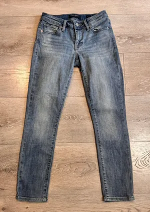 Lucky Brand Lolita Low Rise Crop Jeans Size‎ 0 or 25 Light Wash Denim Casual thumbnail 1