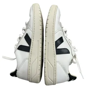 Veja V-10 Leather White Black sneaker size 5 thumbnail 6