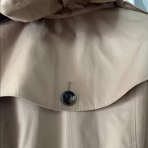 London Fog Heritage Belted Hooded Trench Coat Tan XS thumbnail 8