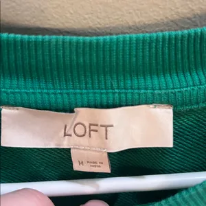 LOFT Green Long Sleeve Top thumbnail 2