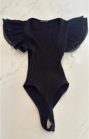 Zara Black Flutter Sleeve Body Suit thumbnail 1
