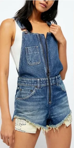 Free People Sunkissed Denim‎ Short Overalls Zip Front Jean Shortalls NEW Size 2 thumbnail 1