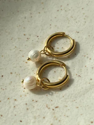 Handmade dainty freshwater pearls hoop earrings💖 thumbnail 6