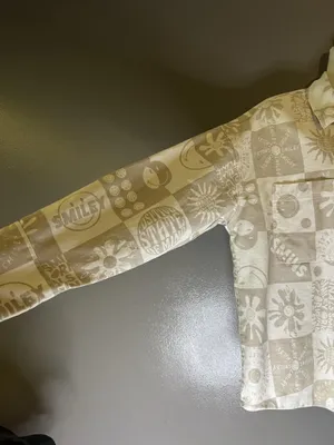 Smiley X H&M Shirt Womens Small Beige Smiley Face Graphic Twill Button Up thumbnail 5