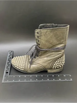 STEVE MADDEN “Tarnney” Dark Olive Green Leather Studded Combat Boots Size 7.5M thumbnail 9
