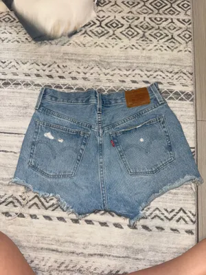 Distressed Levi’s Blue Denim Women’s Shorts size 26 thumbnail 2