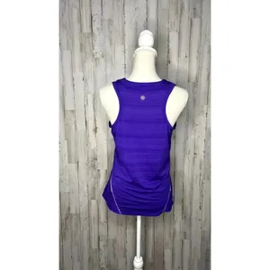 Athleta Women's Purple Run On‎ Tank Top Size Medium Sleeveless Lightweight thumbnail 4