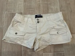 Hollister Shorts thumbnail 2