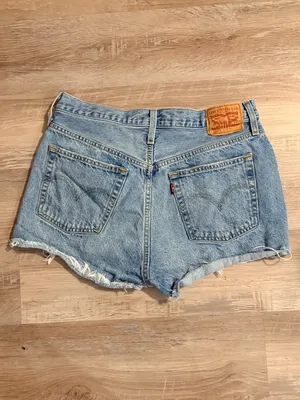 Levi’s 501 Original High Rise Distressed Denim Shorts - Light Wash - Size 30 thumbnail 2