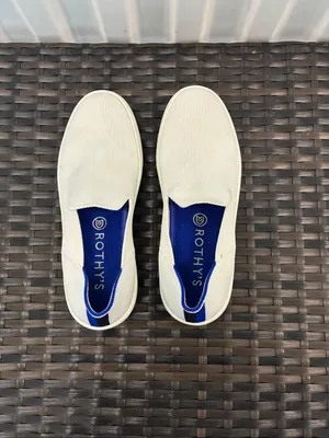 Rothy’s white knit slip on sneakers women’s size 6 ￼￼ thumbnail 3
