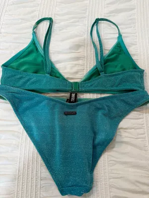 Triangl Bikini thumbnail 4