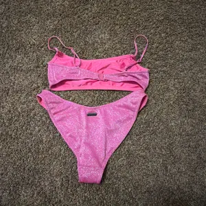 Triangl Bikini Set thumbnail 4