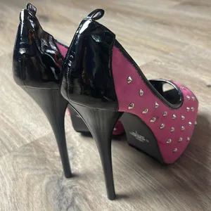 Fredrick’s of Hollywood Sexy Y/K Vintage Stiletto Heels thumbnail 10