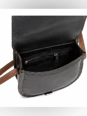 Vintage black leather woven crossbody purse thumbnail 6