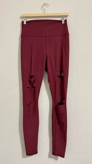 Alo High Waist Ripped Warrior Legging thumbnail 5