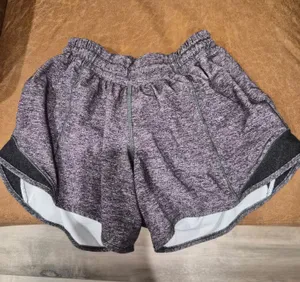 grey lululemon hotty hot shorts tall size 2 thumbnail 1