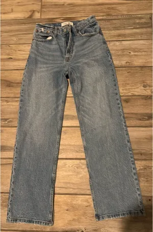 The 90s Relaxed Jeans Abercrombie High-Rise thumbnail 1