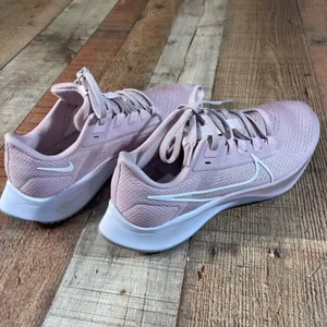 Nike Air Zoom Pegasus 38 Womens 9 Champagne Pink Running Shoes CW7358-601 thumbnail 4