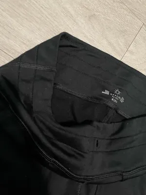 Women's Black Stretch Leggings with High Waist thumbnail 2